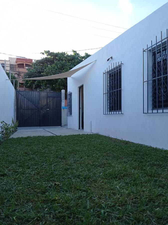 Studio Martha Cancun Bagian luar foto